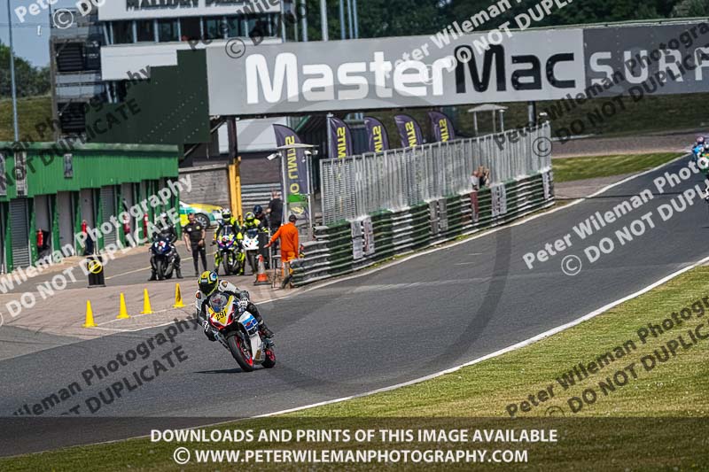 enduro digital images;event digital images;eventdigitalimages;mallory park;mallory park photographs;mallory park trackday;mallory park trackday photographs;no limits trackdays;peter wileman photography;racing digital images;trackday digital images;trackday photos